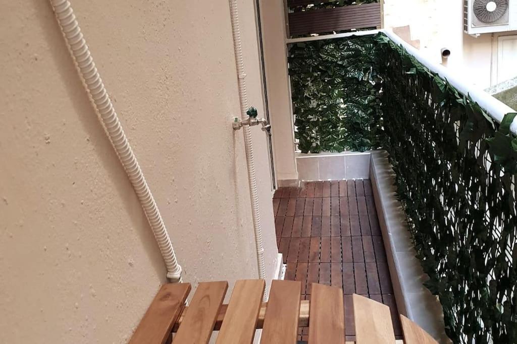 Pleasantstay City Appartement Tesalonika Bagian luar foto